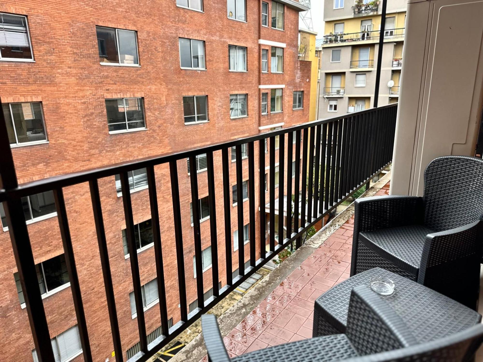 Hotel Giacosa Milan Exterior photo